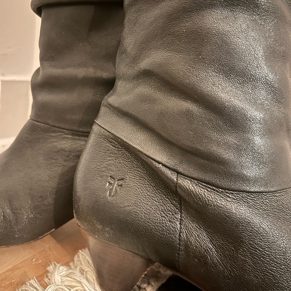 Classic Butter Frye Boots - Picture 6 of 6